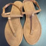 Sandálias :: tamanho 37